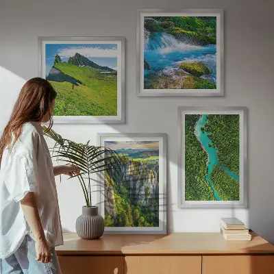 Komplet slika za spavaću sobu zelene planine, rijeka i stijene