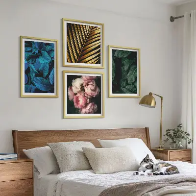Komplet slika za spavaću sobu s motivom cvijeća u boji