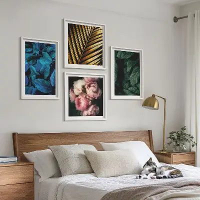 Komplet slika za spavaću sobu s motivom cvijeća u boji