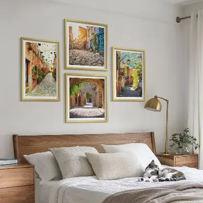 Komplet slika za spavaću sobu motiv šarmantnih ulica s kamenjem
