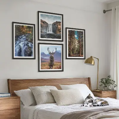 Komplet slika za spavaću sobu s motivom vodopada, šume, planine i jelena u prirodi