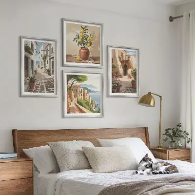 Dekorativni komplet zidnih slika s motivima ulica, kuća i biljaka u loncima