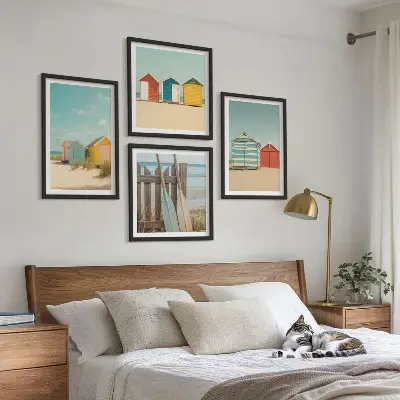 Dekorativni komplet zidnih slika šarene kuće s motivom plaže i sunca