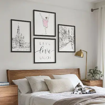 Set 4 slike u okviru elegantna grafika s motivom arhitekture i balerine