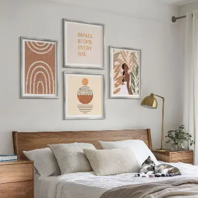 Komplet slika za spavaću sobu s elegantnim biljnim uzorcima i geometrijom
