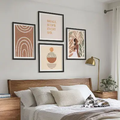 Komplet slika za spavaću sobu s elegantnim biljnim uzorcima i geometrijom