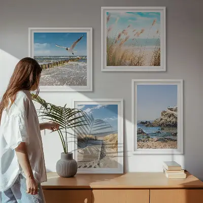 Dekorativni komplet slika za zid drvena staza na plaži s liticama