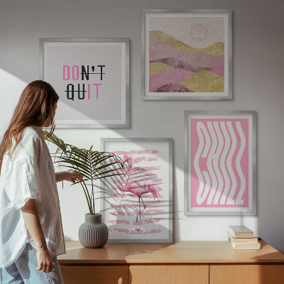 Dekorativni komplet slika za zid Pastelni planinski krajolik s ružičastim flamingom
