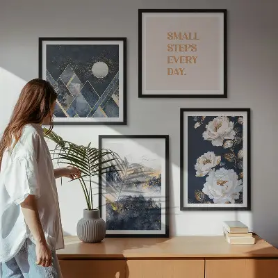 Set od 4 slike u okviru apstraktne planine s motivom cvijeća