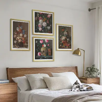 Dekorativni komplet slika za zid kompozicije cvijeća u vazama