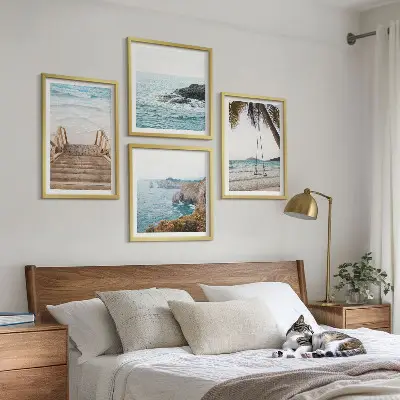 Dekorativni komplet slika za zid ljuljačka s pogledom na more na stepenicama prema plaži