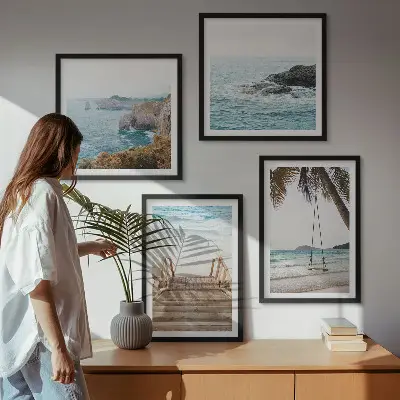 Dekorativni komplet slika za zid ljuljačka s pogledom na more na stepenicama prema plaži
