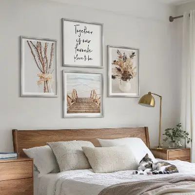 Set od 4 slike u okviru minimalistički motivi cvjetnih grana u prirodi