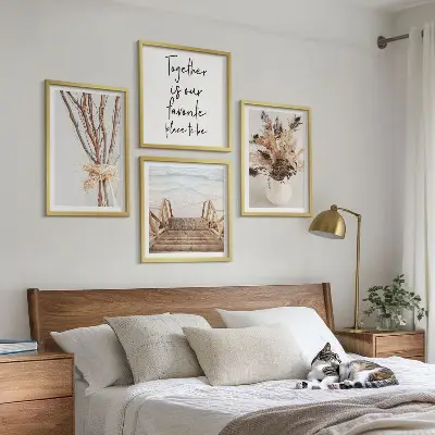 Set od 4 slike u okviru minimalistički motivi cvjetnih grana u prirodi