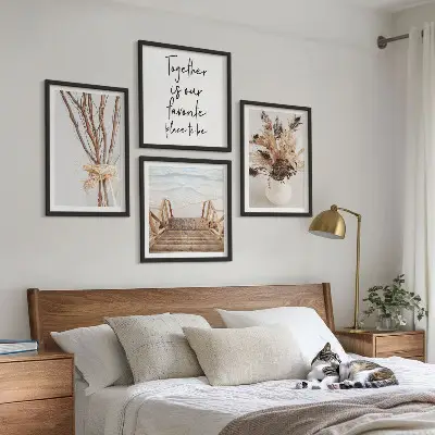 Set od 4 slike u okviru minimalistički motivi cvjetnih grana u prirodi
