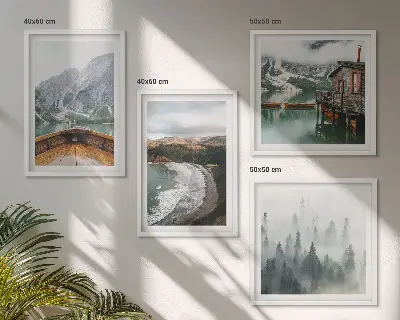 Set 4 slike u okviru Planine, jezero, brod, magla, plaža