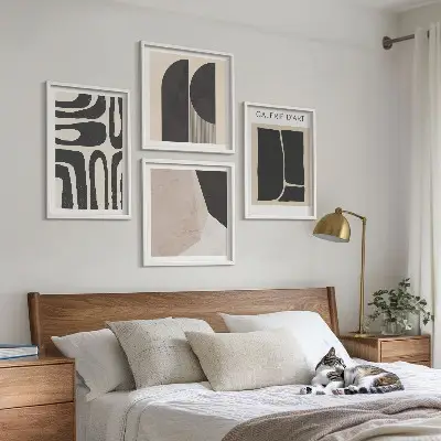Apstraktni minimalistički posteri set od 4 slike u okviru