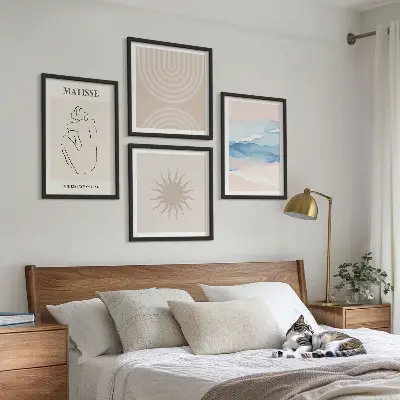 Komplet slika za spavaću sobu minimalistički dizajn s pastelnim valovitim linijama
