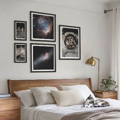 Poliptih u okviru Slijetanje astronauta na Mjesec
