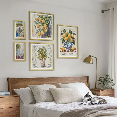 Set slika iznad kauča s motivom citrusa u mediteranskom stilu