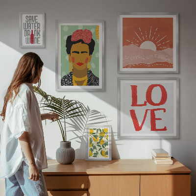 Set slika iznad kauča Žena s cvijećem u boho stilu