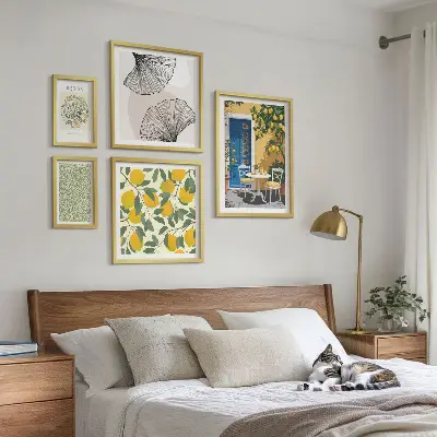 Set 5 slika u okviru s motivima elegantnih biljaka