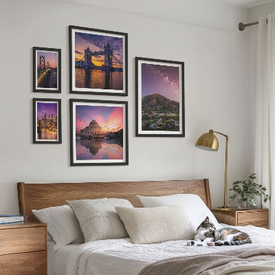 Set 5 slika u okviru Krajolici planinskih gradova noću