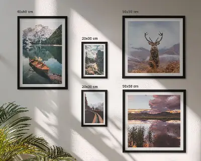 Set slika iznad kauča s motivom planinskih jezera priroda i krajolici