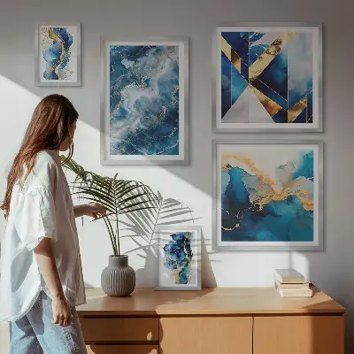Apstraktne plave kompozicije set od 5 slika u okviru