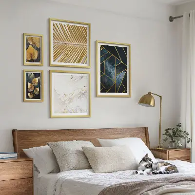 Set slika za zid iznad kauča elegantno lišće i geometrijski uzorci