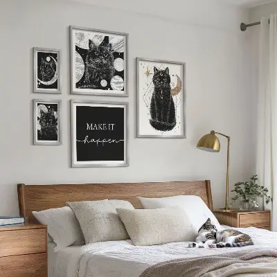 Set slika za iznad kauča boho motiv crnih mačaka