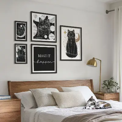 Set slika za iznad kauča boho motiv crnih mačaka