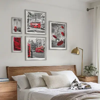 Set 5 slika u okviru londonski motivi s crvenim naglascima