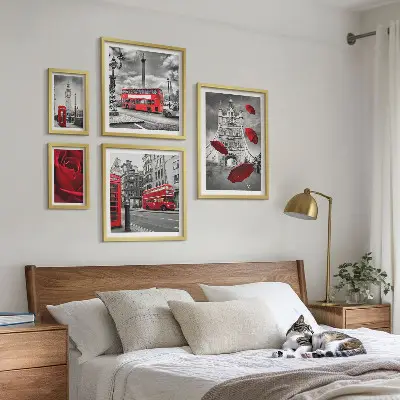 Set 5 slika u okviru londonski motivi s crvenim naglascima