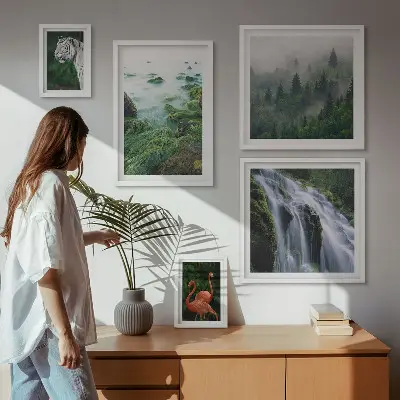 Set slika iznad kauča s motivima prirode, divljih životinja i krajolika