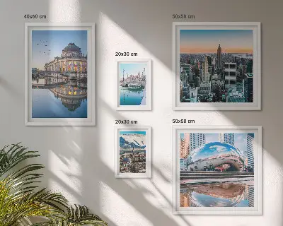 Poliptih u okviru urbani krajolici s motivima arhitekture i prirode