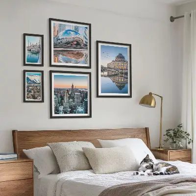 Poliptih u okviru urbani krajolici s motivima arhitekture i prirode