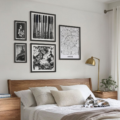 Set slika iznad kauča Elegantna arhitektura u pariškom stilu