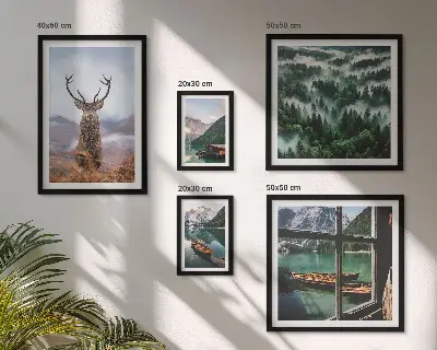 Set od 5 slika u okviru planine s motivima divljih životinja u prirodi