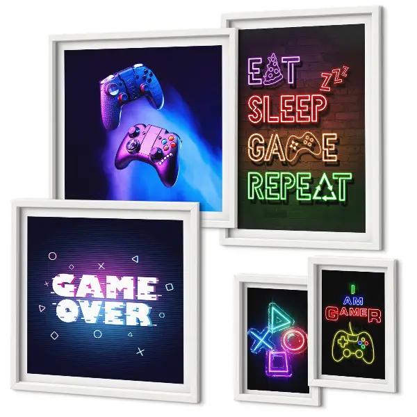 Set slika iznad kauča s motivima neonskih računalnih igara