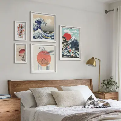Set slika iznad kauča s motivima japanskih valova