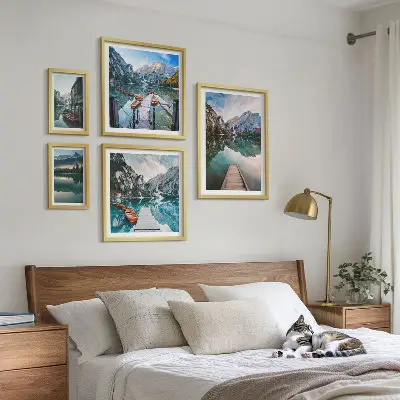 Set slika planinskih jezera i prirode dekoracija iznad kauča
