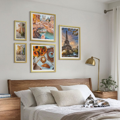 Set 5 slika u okviru Atmosferski pogledi na kafić