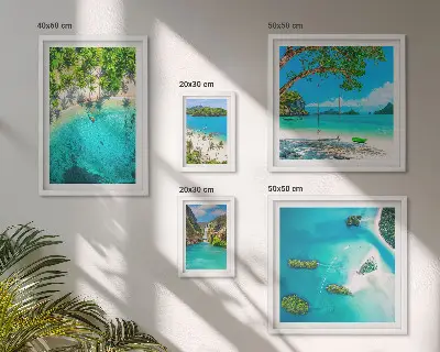 Poliptih u okviru tropske plaže i rajske vode
