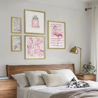 Set slika iznad kauča elegantni ružičasti detalji s motivom flaminga i cvijeća