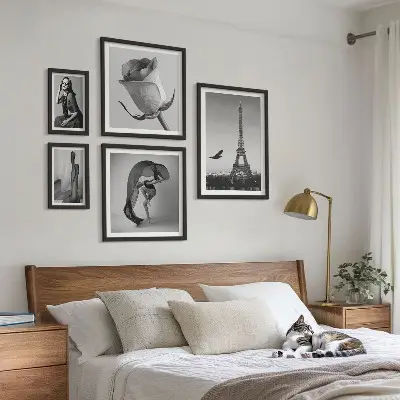 Set slika iznad kauča elegantni crno-bijeli prizori Pariza
