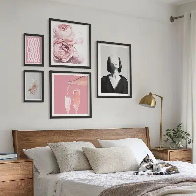 Žena s hladnim vinom, pušenje poliptih u okviru