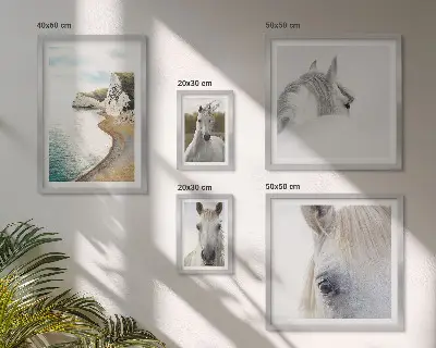 Set slika za iznad kauča motivi konja na plaži s minimalističkim prikazom prirode