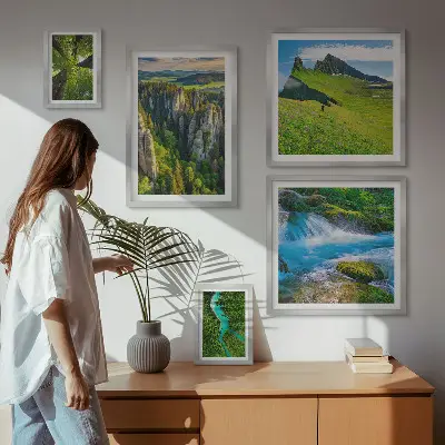 Set 5 slika u okviru krajolici s motivima planina, rijeka i šuma