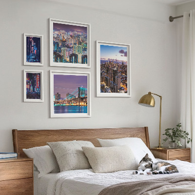 Set 5 slika u okviru Gradski noćni pejzaži neonskih svjetala